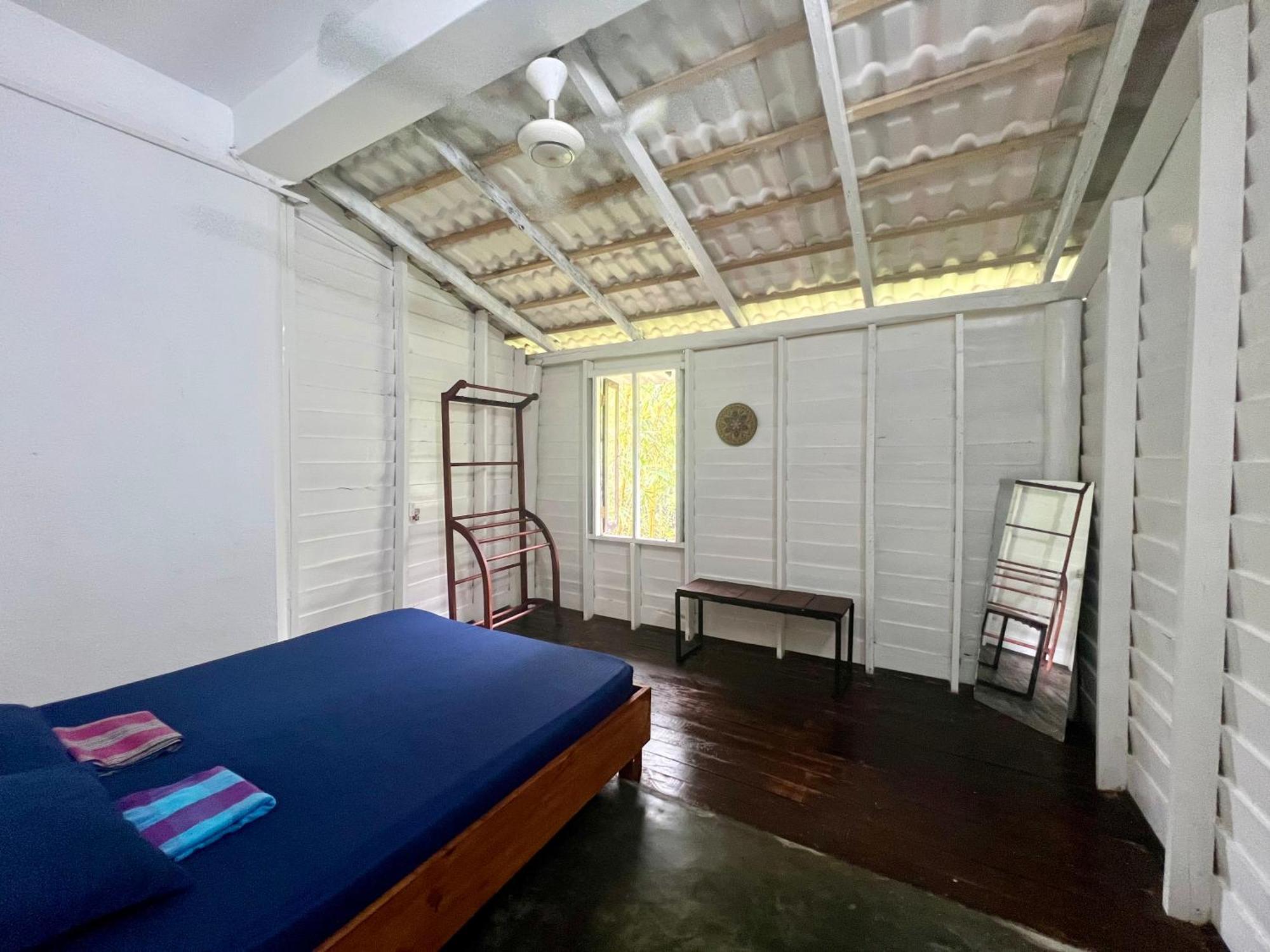 Thelakehostel 히카두와 외부 사진